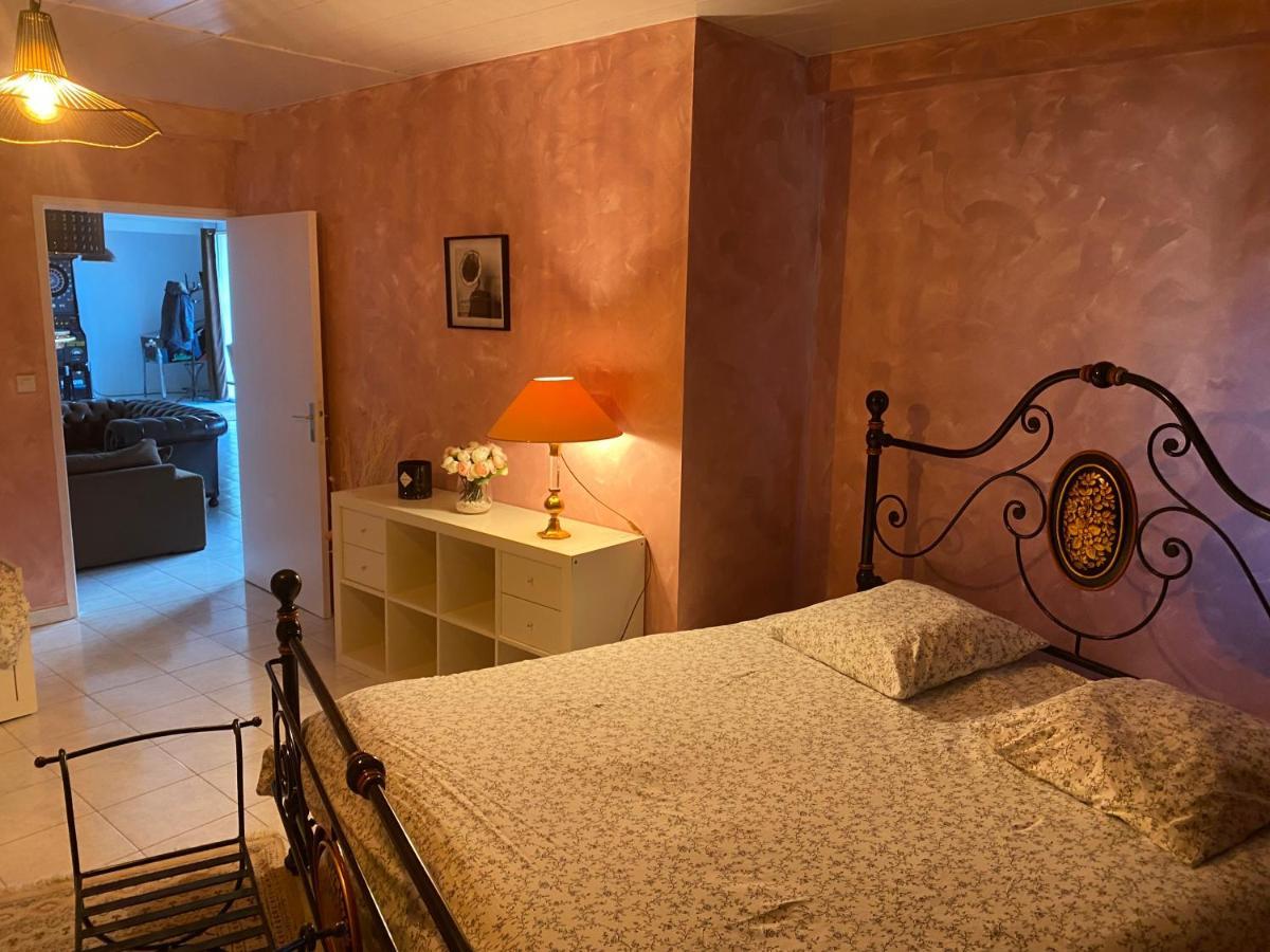 Gite Du Cirque Châlons-en-Champagne Eksteriør billede